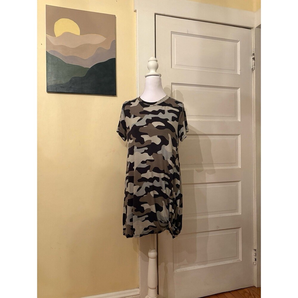 Woman’s Agnes & Dora side knot twist tunic top camo camouflage trending